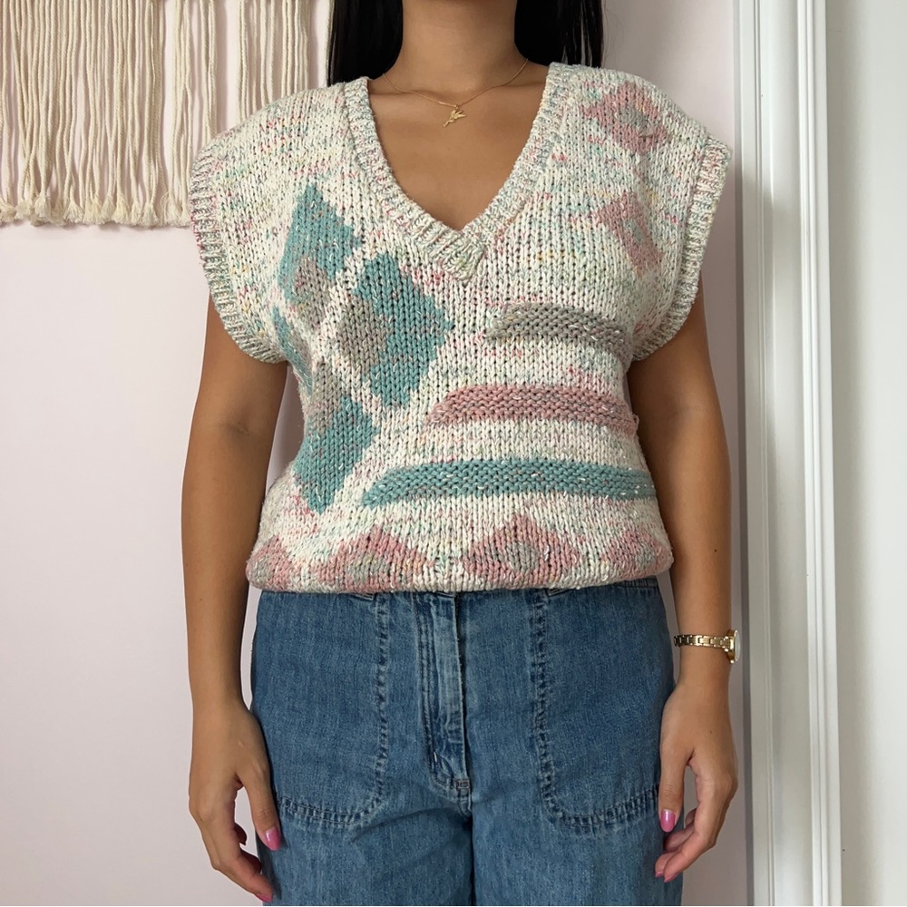Vintage Pastel Geometric Sweater Vest🛼